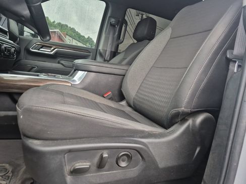 Used 2024 Chevrolet Silverado 2500 LT w/ Z71 Sport Edition AWD/4WD image 11