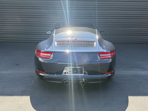 Used 2019 Porsche 911 Carrera S RWD image 12