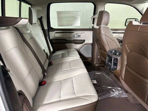 New 2026 RAM 1500 Laramie AWD/4WD image 16