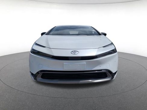 Used 2023 Toyota Prius XLE FWD image 9