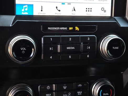 Used 2019 Ford F150 Raptor w/ Equipment Group 802A Luxury image 25