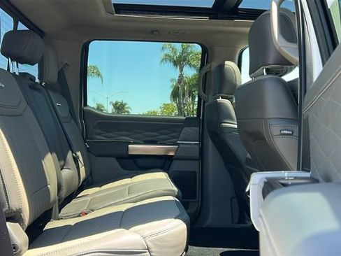New 2026 Ford F350 Platinum w/ Platinum Plus Package AWD/4WD image 13