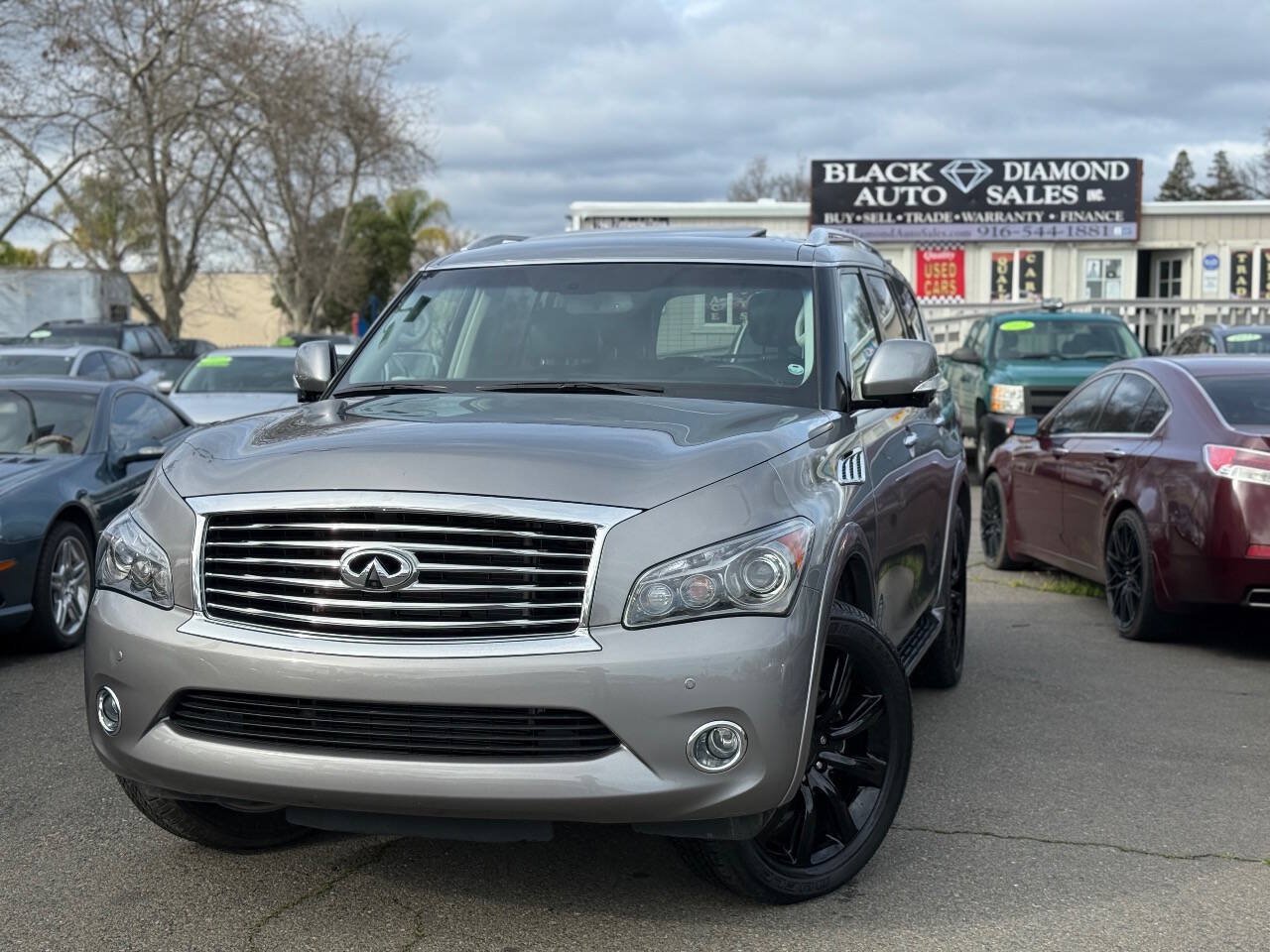 Used 2012 INFINITI QX56 4WD w/ Theater Pkg image 11