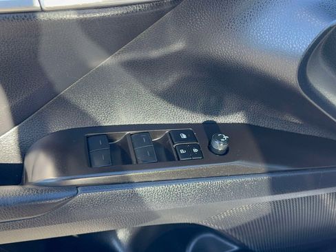 Certified 2023 Toyota Camry SE image 15