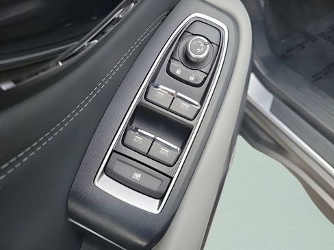 Used 2020 Subaru Outback Limited w/ Popular Package #2 image 17