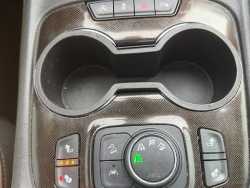 Used 2021 GMC Acadia AT4 w/ LPO, Floor Liner Package AWD/4WD image 14