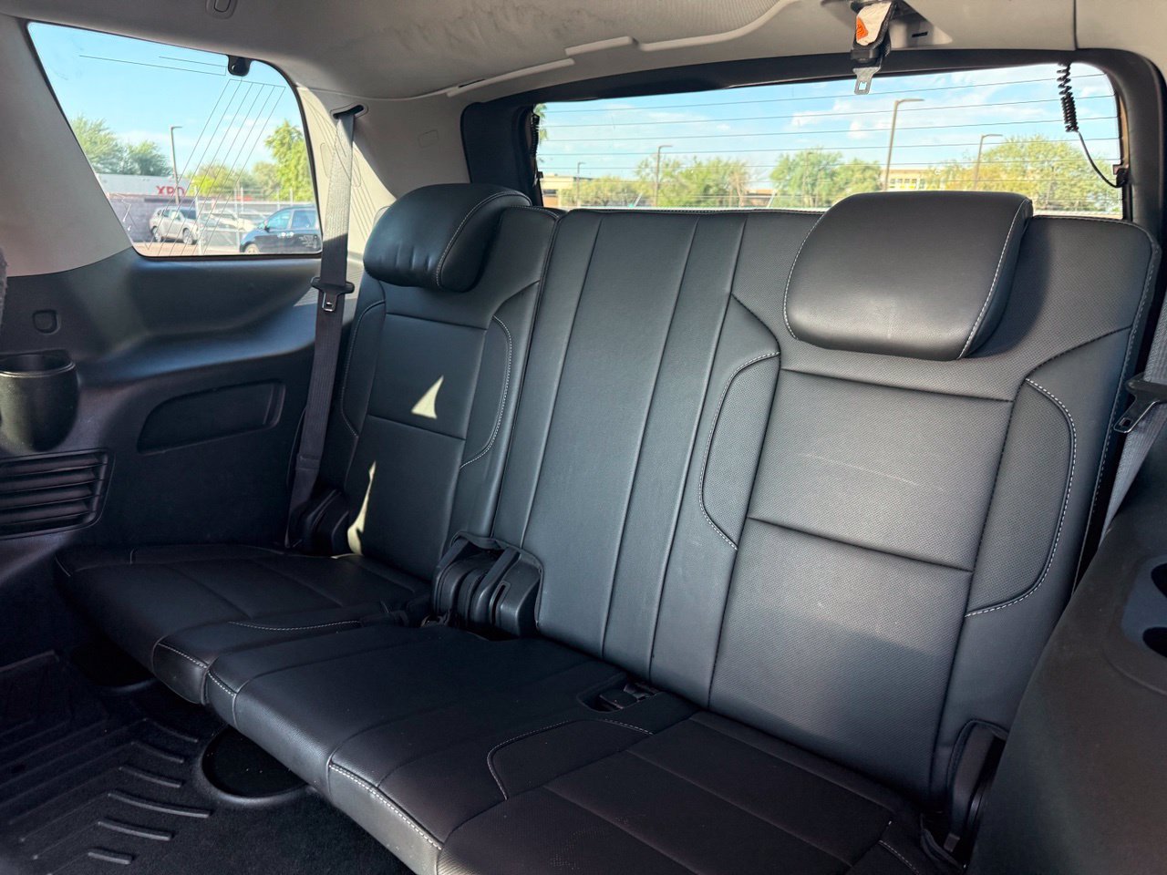 Used 2020 GMC Yukon SLT w/ Open Road Package AWD/4WD image 9