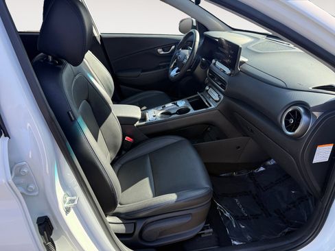 Certified 2023 Hyundai Kona Limited FWD image 19