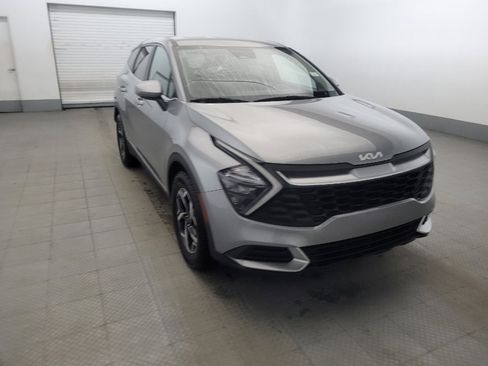 Used 2023 Kia Sportage LX image 13