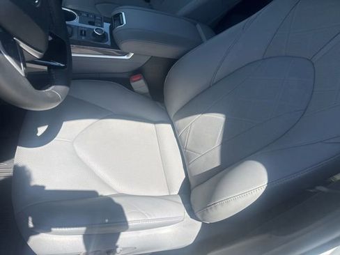 Used 2023 Toyota Highlander Platinum AWD/4WD image 21