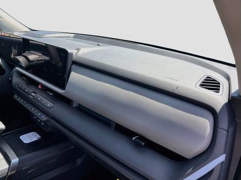 New 2027 Kia Seltos S FWD image 27