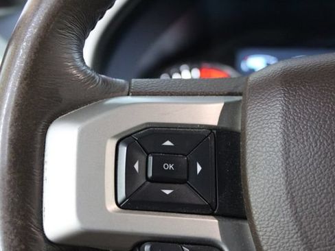 Used 2019 Ford F150 King Ranch w/ Equipment Group 601A Luxury AWD/4WD image 14