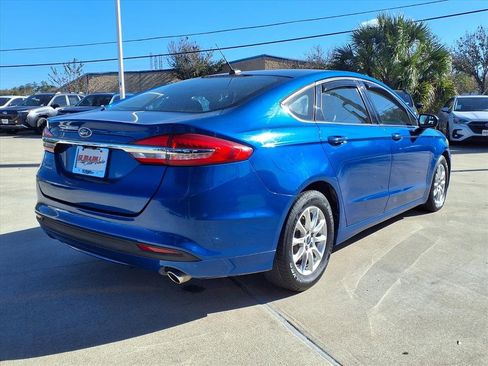 Used 2018 Ford Fusion S image 21