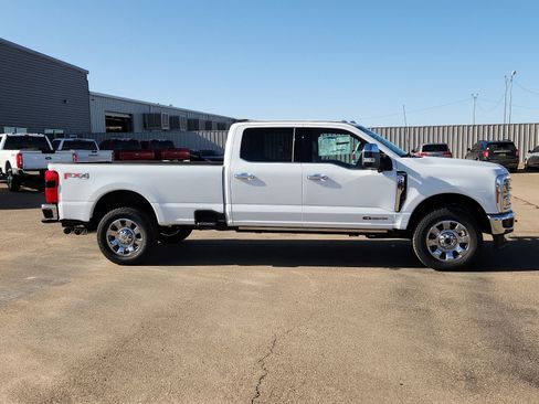New 2025 Ford F250 King Ranch w/ Chrome Package AWD/4WD image 5
