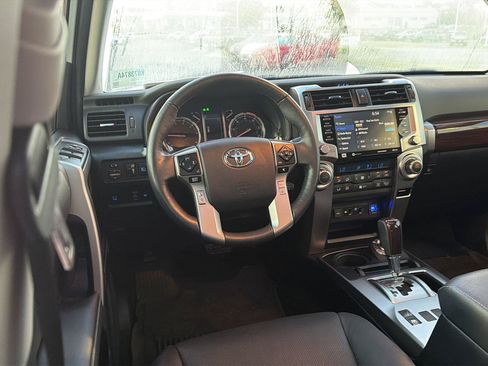 Certified 2024 Toyota 4Runner Limited AWD/4WD image 18