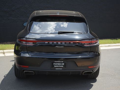 Certified 2019 Porsche Macan AWD/4WD image 6