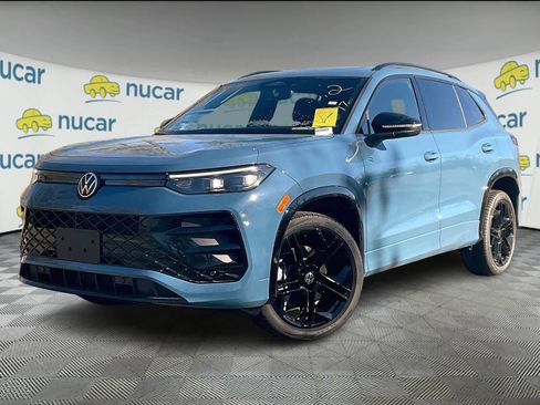 New 2026 Volkswagen Tiguan SE R-Line image 4