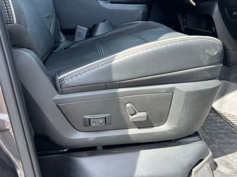 Used 2023 RAM 2500 Laramie AWD/4WD image 14