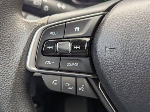 Used 2019 Honda Accord LX image 23