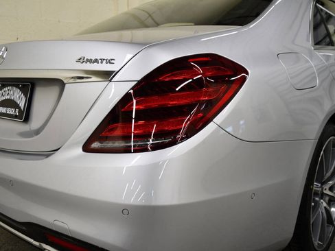 Used 2018 Mercedes-Benz S 560 4MATIC Sedan image 31