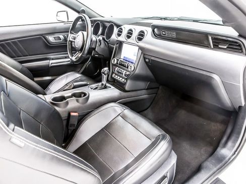 Used 2020 Ford Mustang Premium RWD image 29