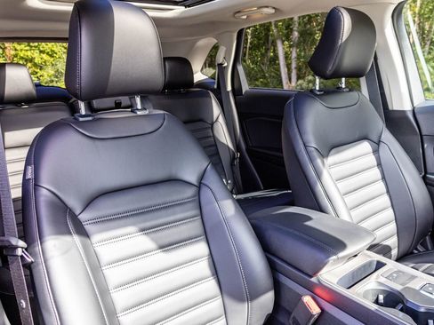 New 2024 Ford Edge SEL w/ Convenience Package image 35