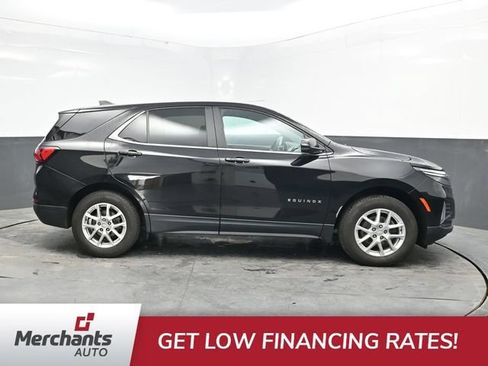Used 2023 Chevrolet Equinox LT AWD/4WD image 9
