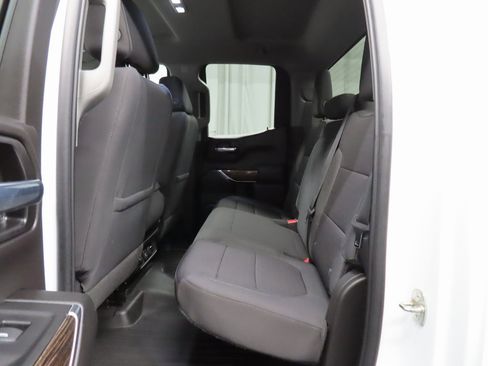 Used 2021 GMC Sierra 1500 SLE image 10