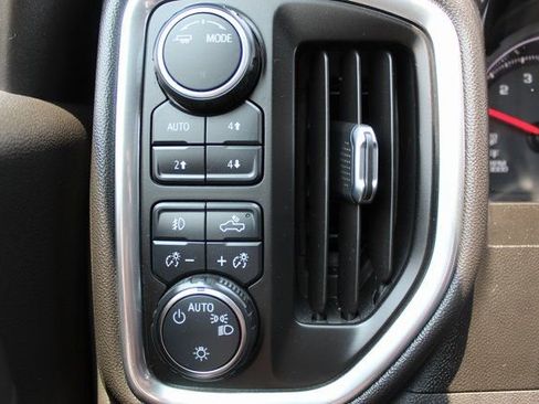 Used 2020 Chevrolet Silverado 1500 RST w/ All-Star Edition AWD/4WD image 17