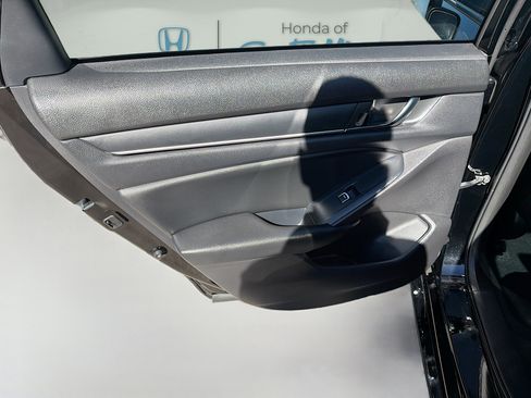 Certified 2022 Honda Accord Sport image 24