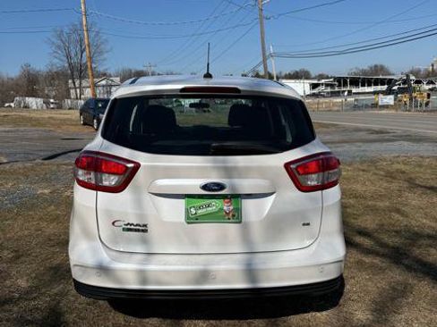 Used 2017 Ford C-MAX Energi SE w/ Equipment Group 401A image 6