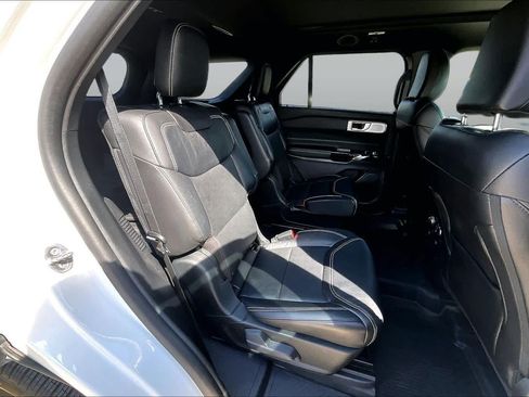 Used 2023 Ford Explorer ST w/ Equipment Group 401A AWD/4WD image 20