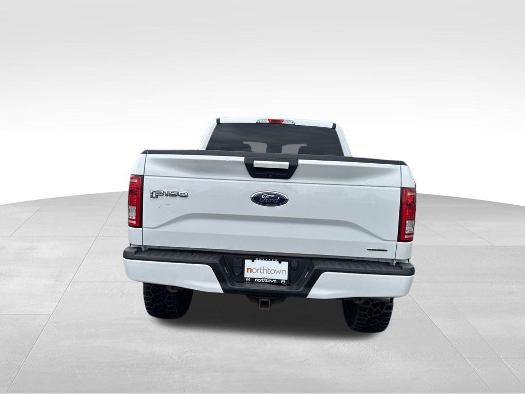 Used 2016 Ford F150 XLT w/ Equipment Group 301A Mid AWD/4WD image 5