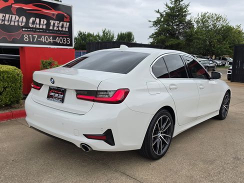 Used 2019 BMW 330i xDrive Sedan w/ Convenience Package AWD/4WD image 8