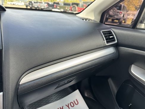 Used 2016 Subaru Crosstrek 2.0i Premium w/ Moonroof Package image 24