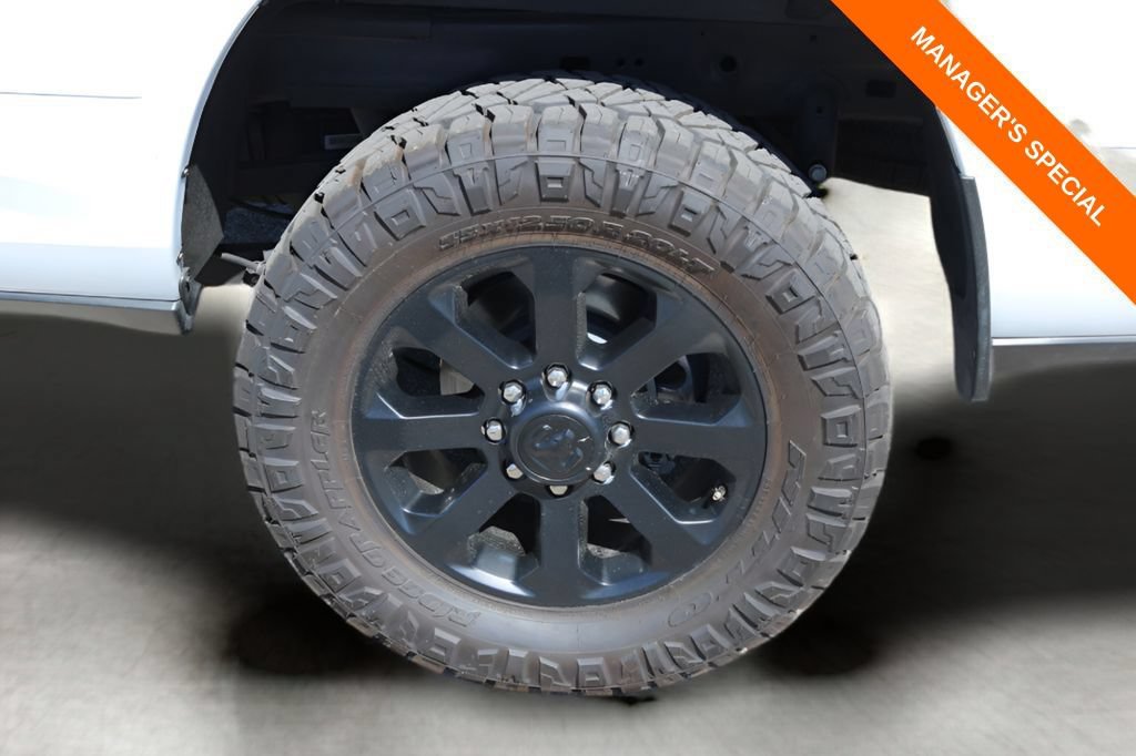 New 2026 RAM 2500 Laramie w/ Night Edition AWD/4WD image 11