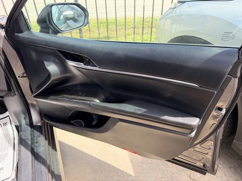 Used 2024 Toyota Camry LE FWD image 20