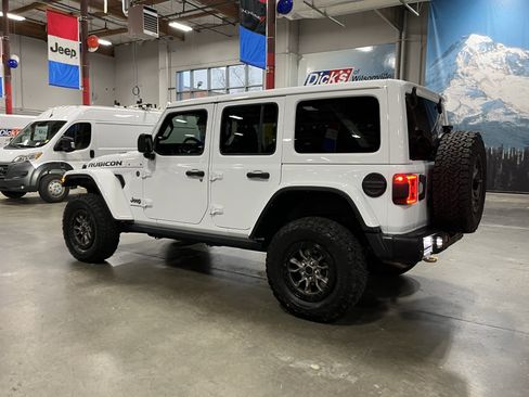 Used 2023 Jeep Wrangler Unlimited Rubicon 392 image 3