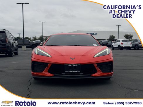 Used 2025 Chevrolet Corvette Stingray Coupe w/ Z51 Performance Package RWD image 2