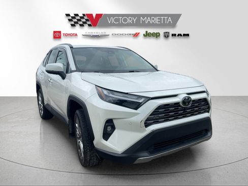 Used 2022 Toyota RAV4 Limited AWD/4WD image 6