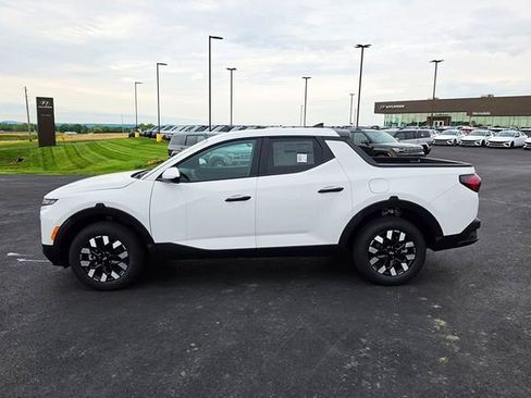 New 2026 Hyundai Santa Cruz SE AWD/4WD image 4