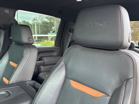 Used 2021 GMC Sierra 2500 AT4 w/ Gooseneck/5TH Wheel Package image 26