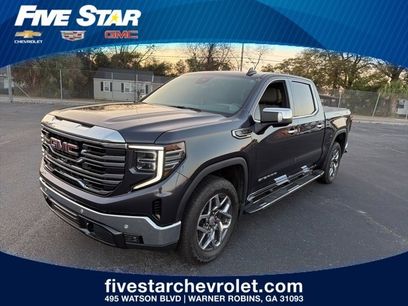 Used 2024 GMC Sierra 1500 SLT w/ SLT Premium Plus Package