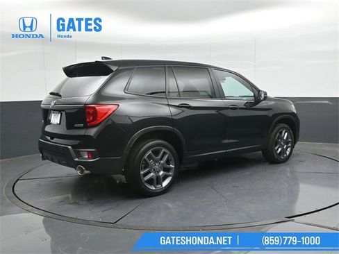 Certified 2023 Honda Passport EX-L image 2