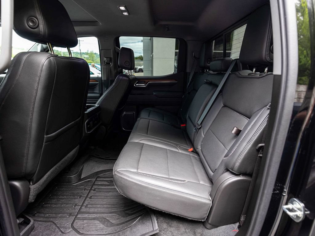Used 2023 GMC Sierra 1500 Denali AWD/4WD image 30