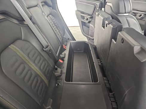 Used 2023 Rivian R1T Adventure image 25