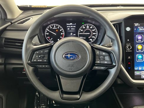 Used 2025 Subaru Crosstrek 2.5i Premium AWD/4WD image 16
