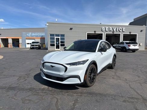 Used 2023 Ford Mustang Mach-E Premium AWD/4WD image 2