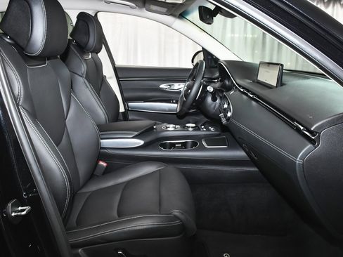 Used 2025 Genesis GV70 2.5T w/ Select Package image 55