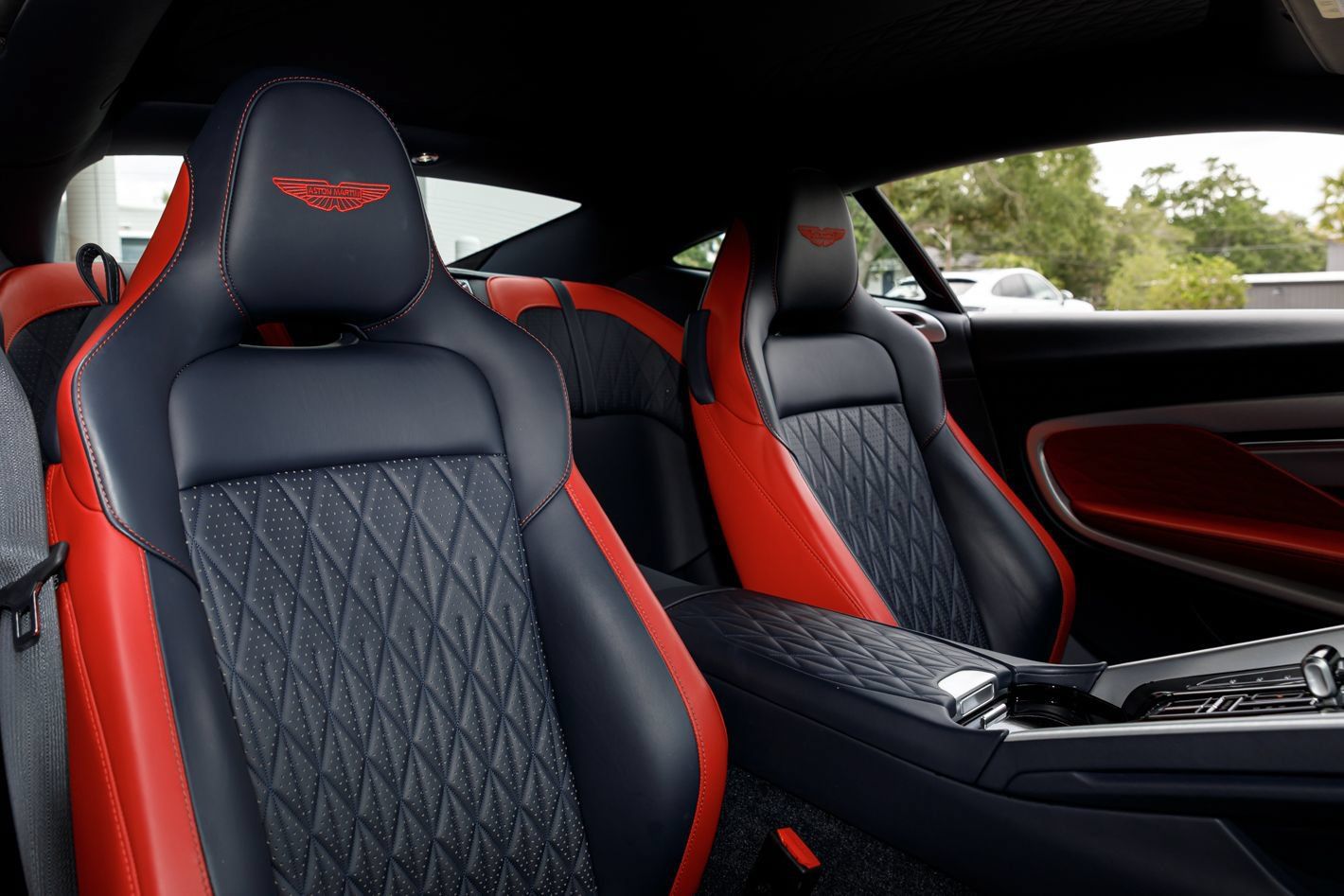 Used 2024 Aston Martin DB12 Coupe RWD image 55